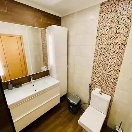 Flat 5 Stars Da Rocha