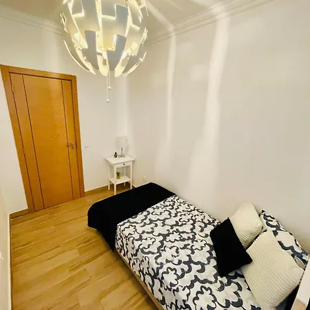 Flat 5 Stars Da Rocha *