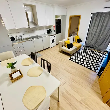 Flat 5 Stars Da Rocha